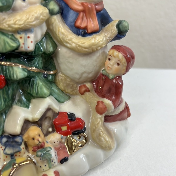 1999 Bavarian Heritage Collection Trimming the Tree Musical Vintage - Picture 6 of 14